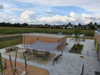 überdachter Aufenthaltsbereich